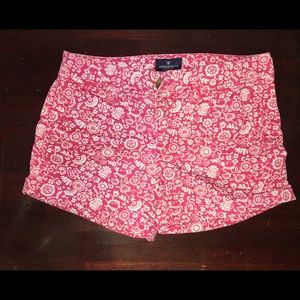American Eagle Shorts Midi Size 2 - Floral